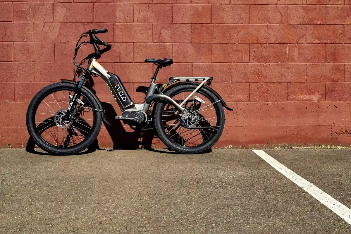 Vélo à assistance électrique vu de profil