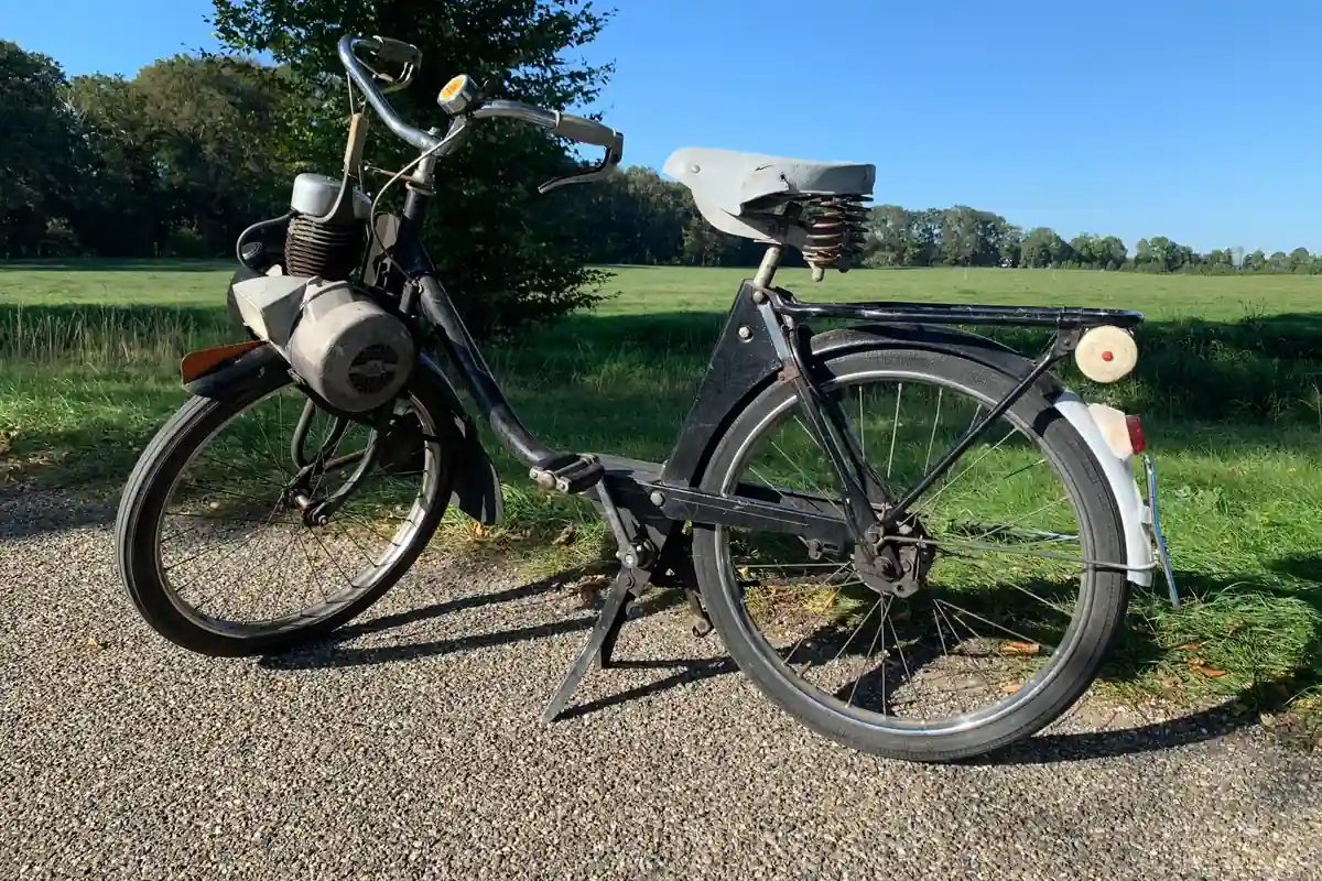VéloSolex vu de profil